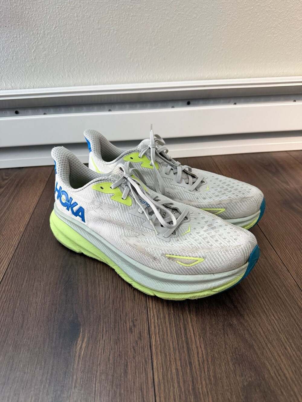 Hoka Clifton 9 Men's Running Shoes